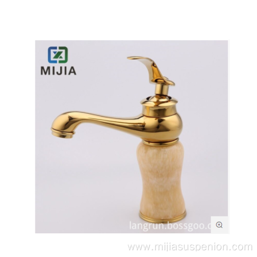 wall mount kitchen faucet with spray